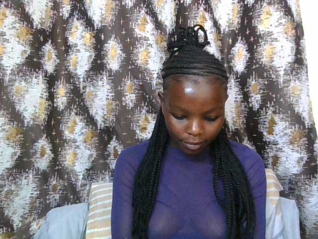 Ebonylayler live cam on BongaCams