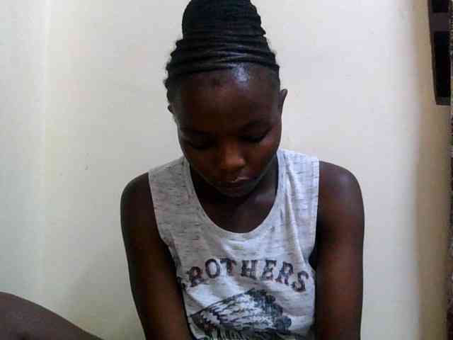 Model: Ebonylayler