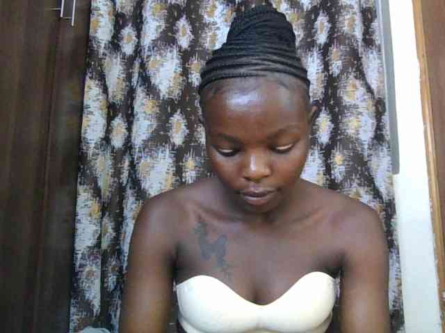 Model: Ebonylayler