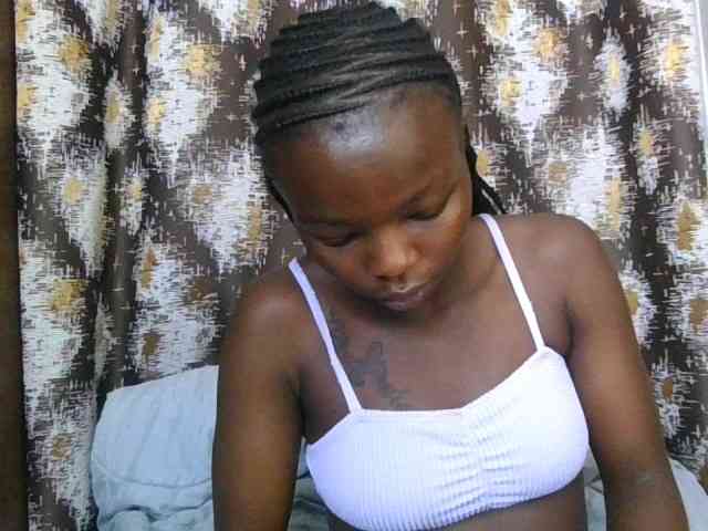 Model: Ebonylayler
