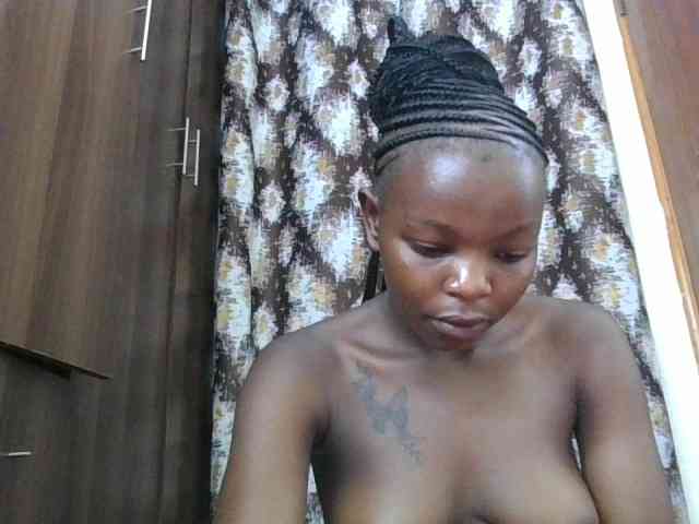 Ebonylayler webcam