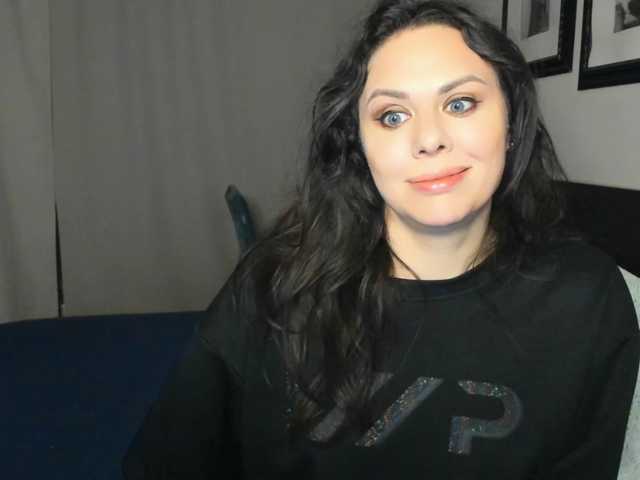 RubyGlow live cam on BongaCams