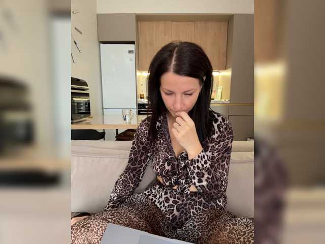 promo_hub93 live cam on BongaCams
