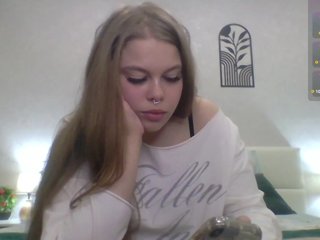 VaryaBelle Porn Show