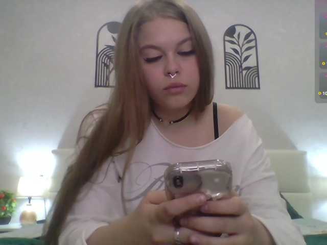 VaryaBelle live cam on BongaCams