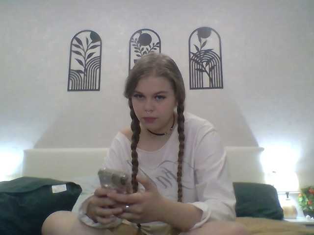 VaryaBelle live cam on BongaCams