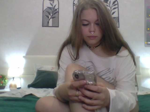 VaryaBelle live cam on BongaCams
