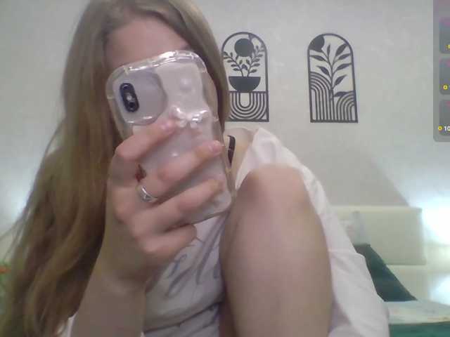 VaryaBelle live cam on BongaCams