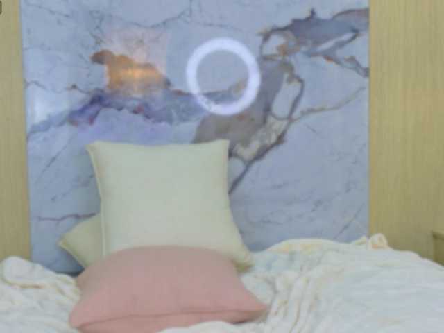 GrasyBenty live cam on BongaCams