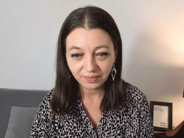 EdieHotLady live cam on BongaCams