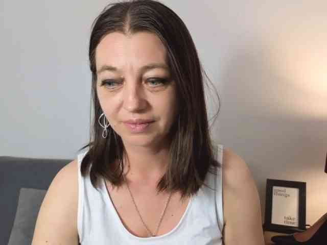 EdieHotLady