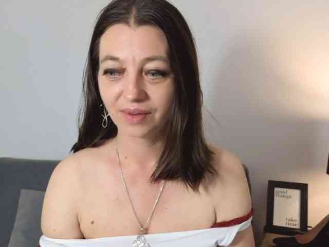 EdieHotLady