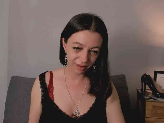 EdieHotLady webcam