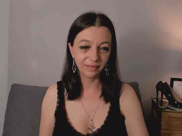 EdieHotLady