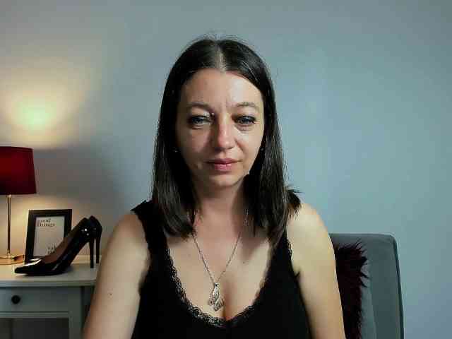EdieHotLady