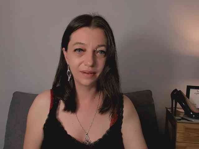 EdieHotLady