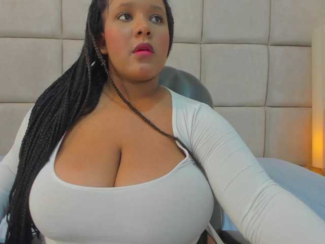 stefany1512 live cam on BongaCams