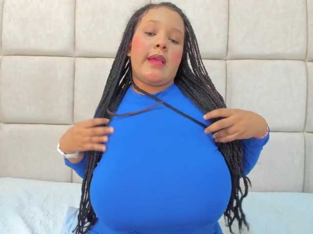 stefany1512 live cam on BongaCams