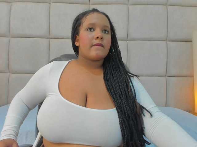 stefany1512 live cam on BongaCams