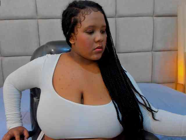 Model: stefany1512