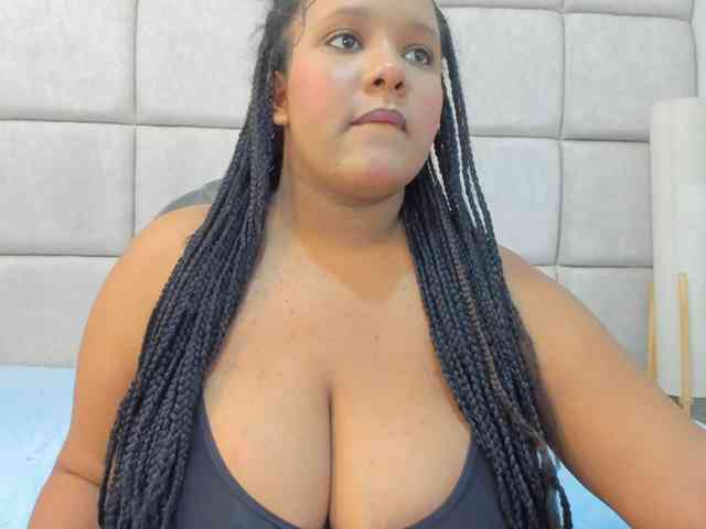 Model: stefany1512