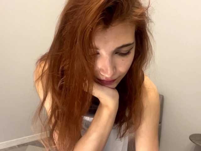 CaseyShy live cam on BongaCams