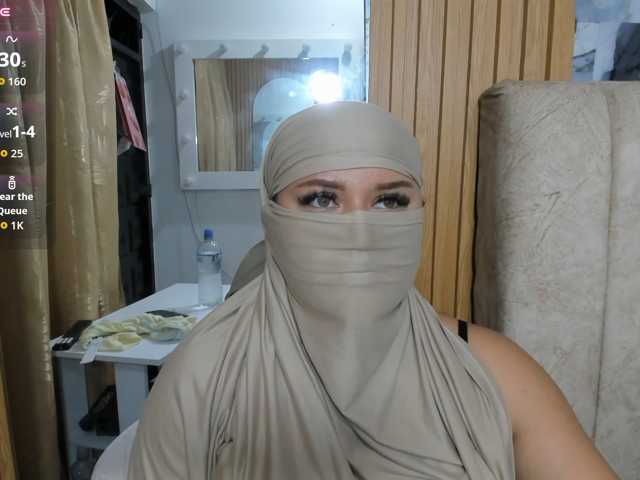 Dhalilaaa live cam on BongaCams