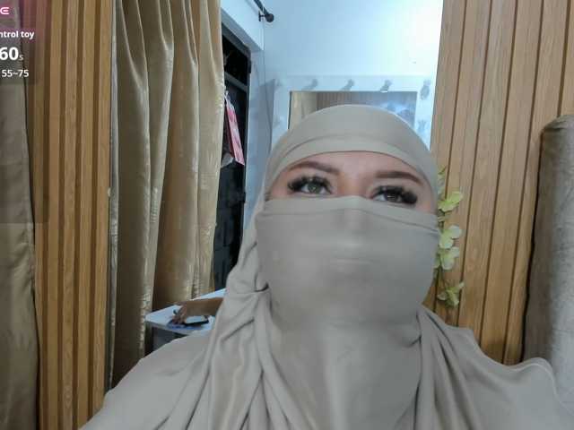 Dhalilaaa live cam on BongaCams