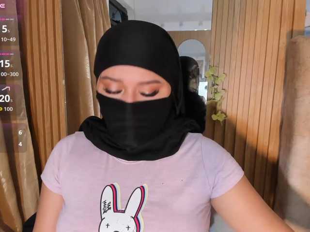 Dhalilaaa live cam on BongaCams