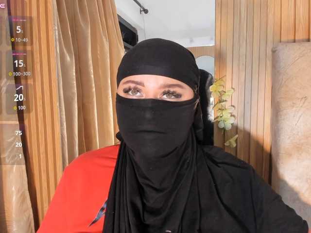 Dhalilaaa live cam on BongaCams