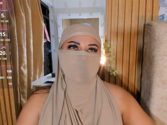 Dhalilaaa live cam on BongaCams