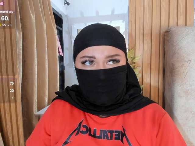 Dhalilaaa live cam on BongaCams