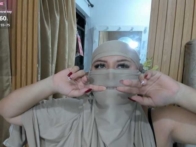Dhalilaaa live cam on BongaCams