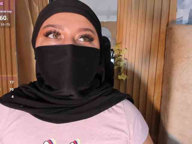 Dhalilaaa webcam