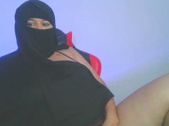 rhizanthella live cam on BongaCams