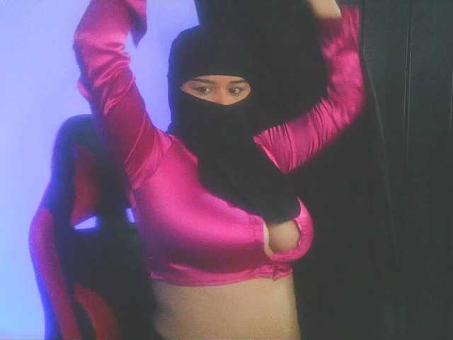 rhizanthella live cam on BongaCams
