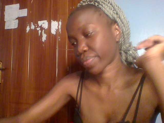Lovelyboo live cam on BongaCams