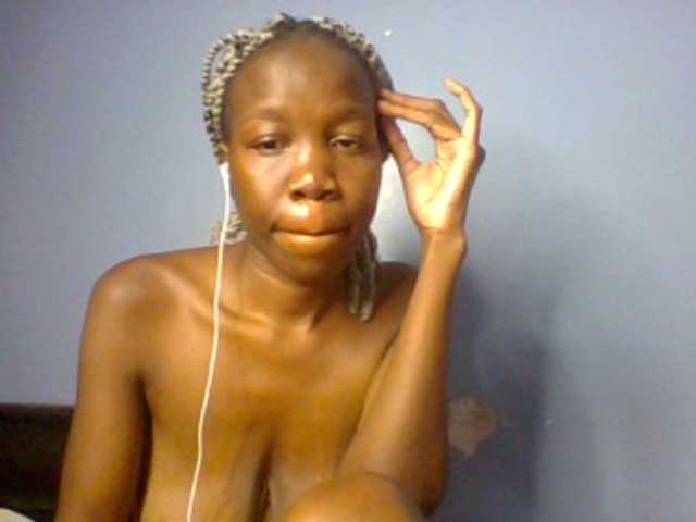 Lovelyboo live cam on BongaCams