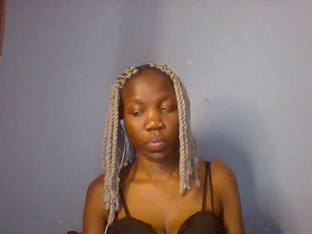 Lovelyboo live cam on BongaCams