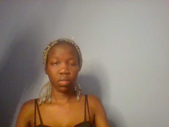 Lovelyboo live cam on BongaCams