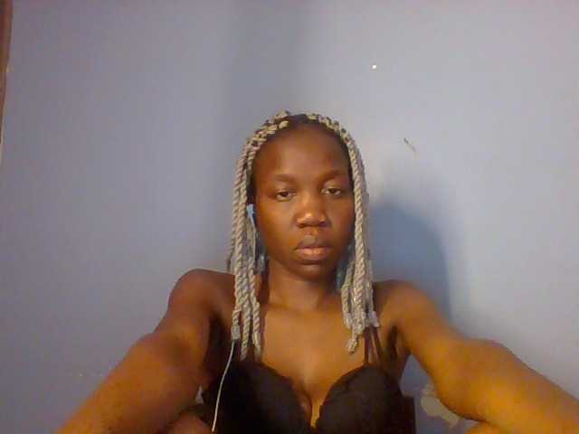 Lovelyboo live cam on BongaCams