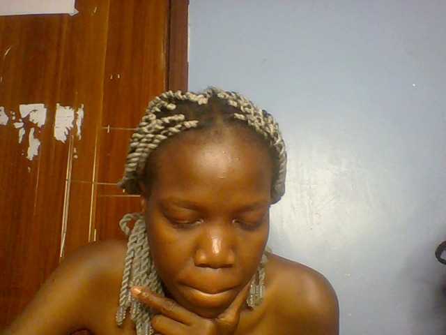 Lovelyboo live cam on BongaCams