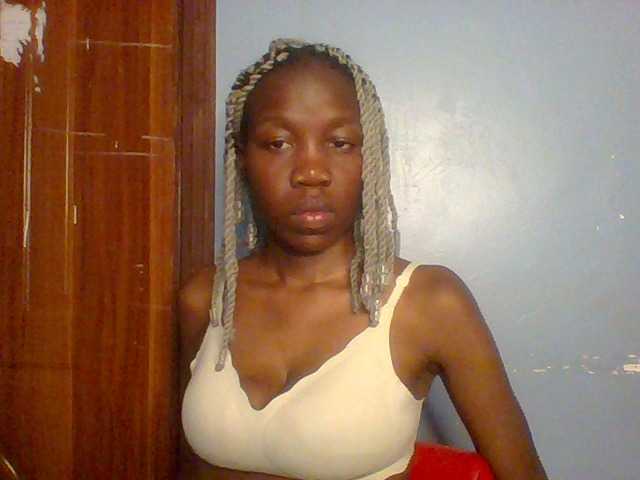 Lovelyboo live cam on BongaCams