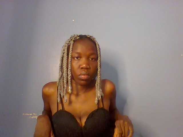 Lovelyboo live cam on BongaCams