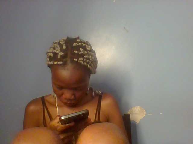 Lovelyboo live cam on BongaCams