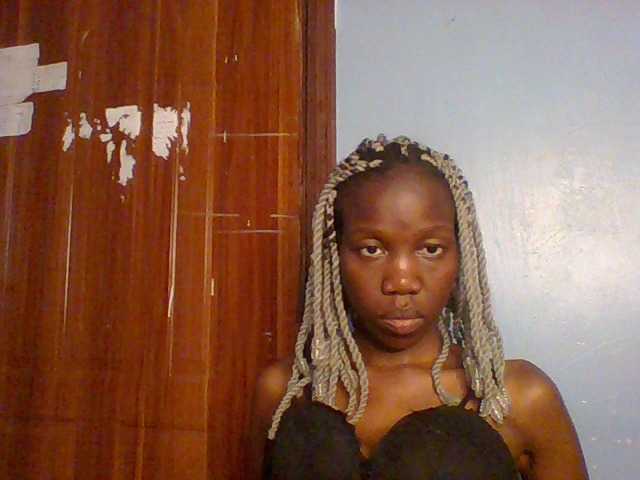 Lovelyboo live cam on BongaCams