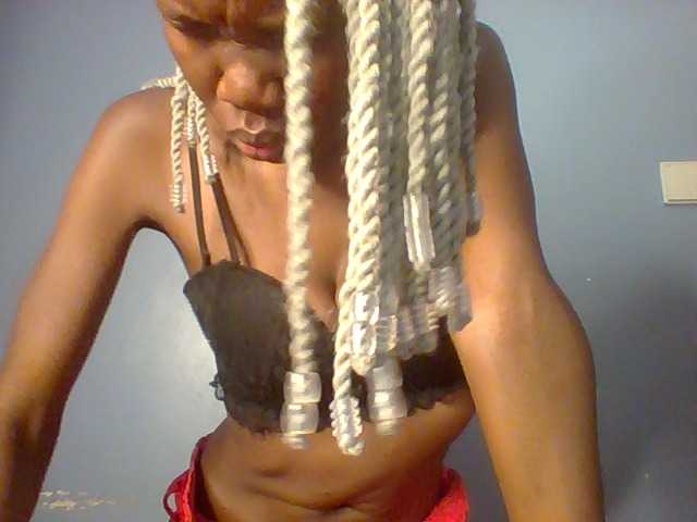 Lovelyboo live cam on BongaCams