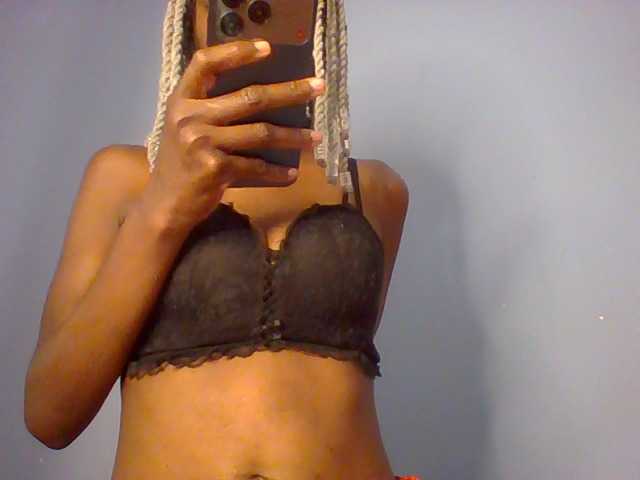 Lovelyboo live cam on BongaCams
