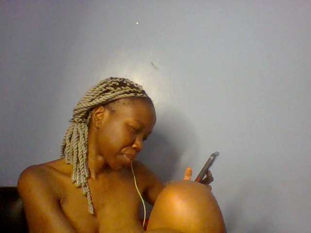 Lovelyboo live cam on BongaCams