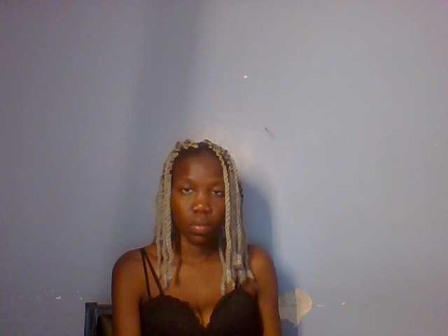 Lovelyboo live cam on BongaCams